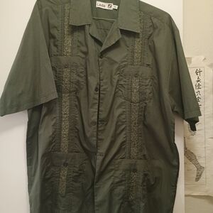 Lada Men's Stylish Classic Olive Shirt